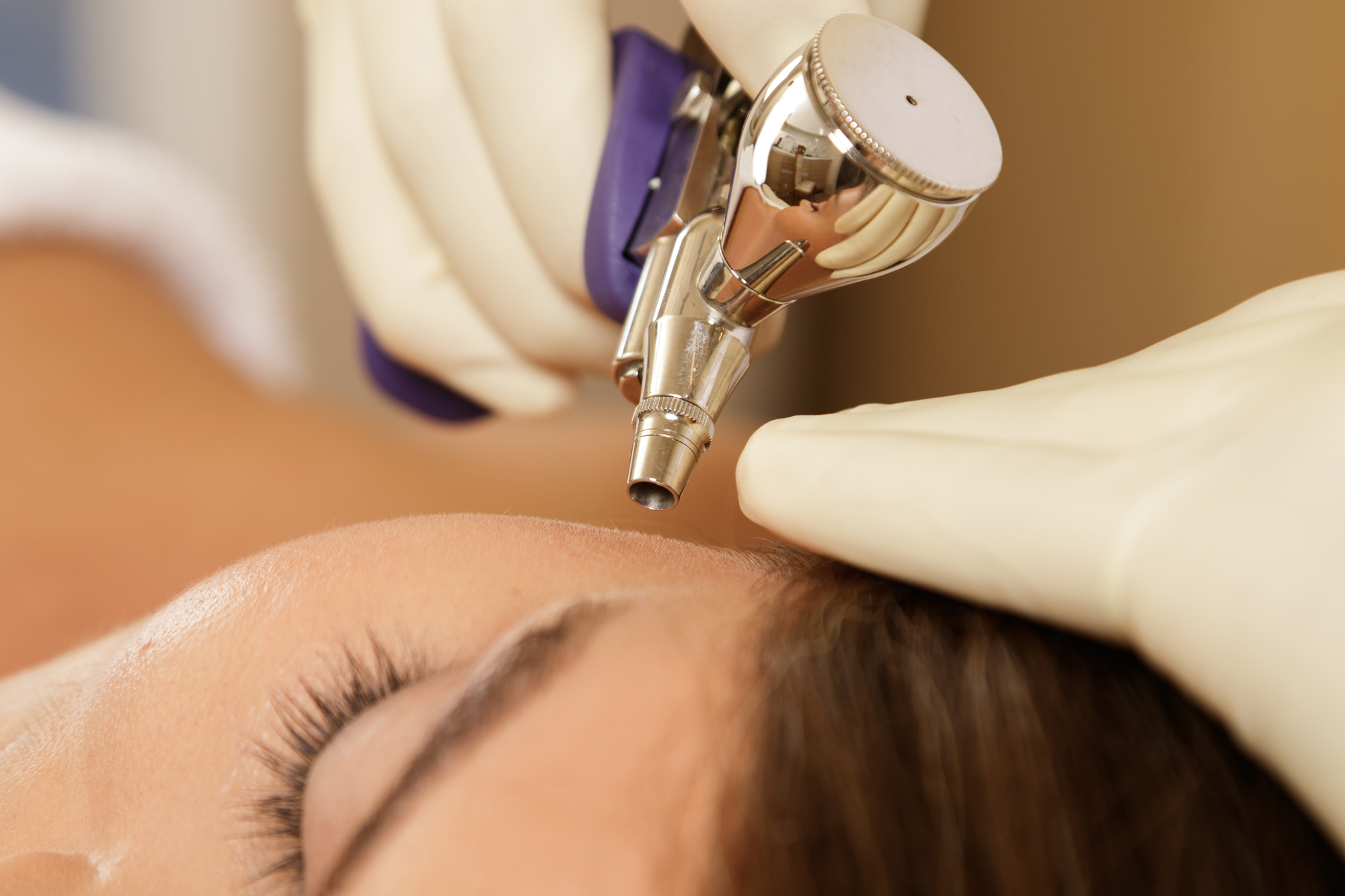 Oxygen Facial Machines: Buyers Guide To Buying & Using